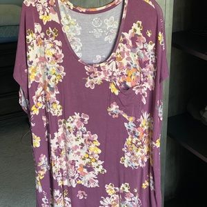 ✨Maurices 24/7 Tee✨